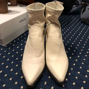 dolce vita ankle boots